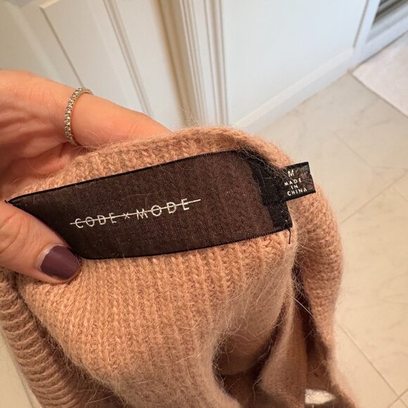 Code X Mode Blush Angora blend Sleeveless Sweater - Picture 6 of 6